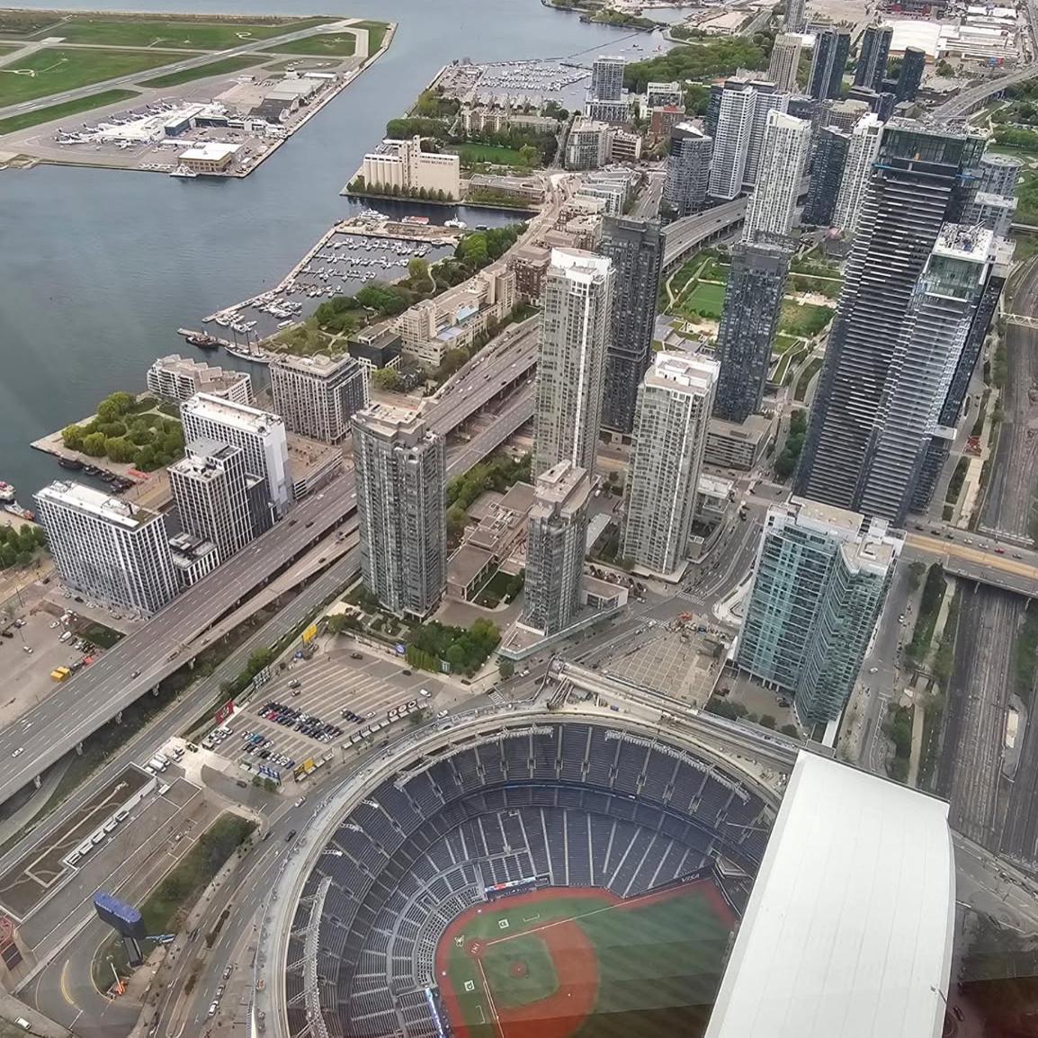Cn Lovers Toronto Exterior foto